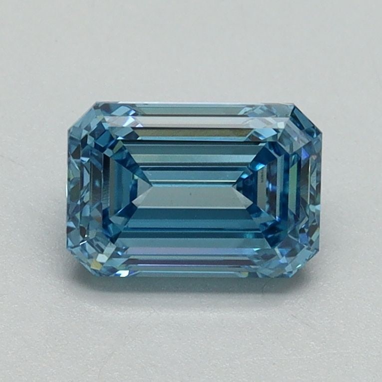 Loose Diamond - EMERALD 1.09ct Fancy Vivid Blue VS1: Loose Diamond - EMERALD 1.09ct Fancy Vivid Blue VS1 Source: This is a real non-mined Diamond that has been grown in a lab Shape: EMERALD Carats: 1.09 Color: Fancy Vivid Blue Certification: IGI Video: