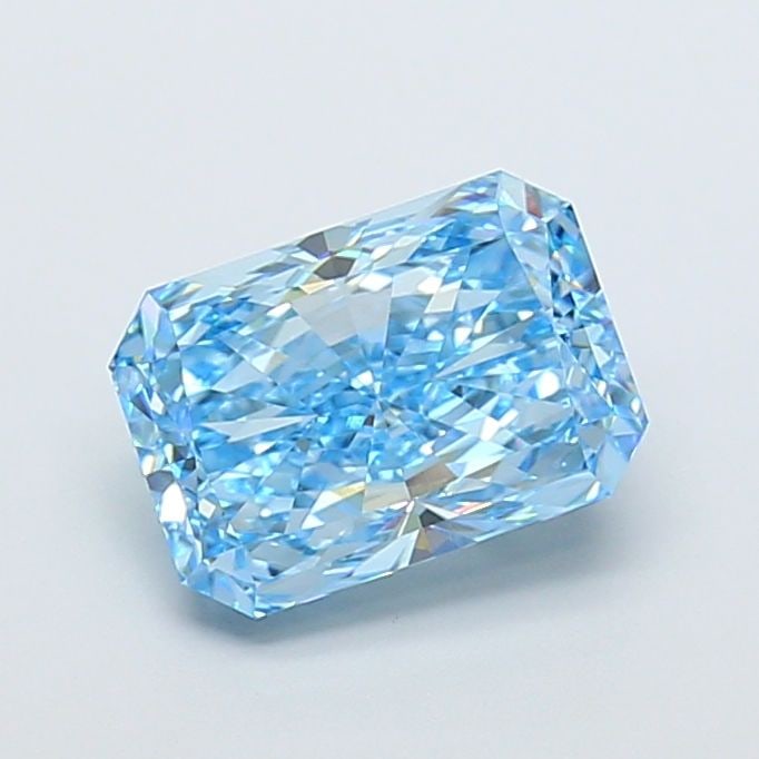 Loose Diamond - RADIANT 4.05ct Fancy Vivid Blue VVS2: Loose Diamond - RADIANT 4.05ct Fancy Vivid Blue VVS2 Source: This is a real non-mined Diamond that has been grown in a lab Shape: RADIANT Carats: 4.05 Color: Fancy Vivid Blue Certification: IGI Video: