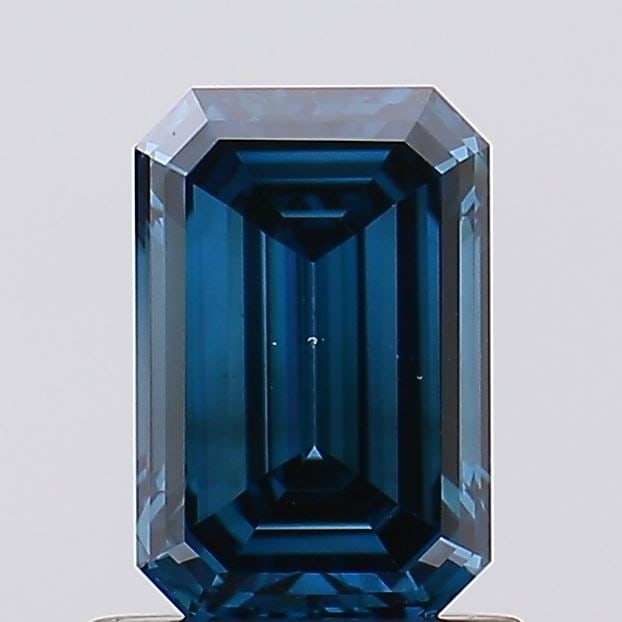 Loose Diamond - EMERALD 1.01ct Fancy Blue VS1: Loose Diamond - EMERALD 1.01ct Fancy Blue VS1 Source: This is a real non-mined Diamond that has been grown in a lab Shape: EMERALD Carats: 1.01 Color: Fancy Blue Certification: NONE Video: