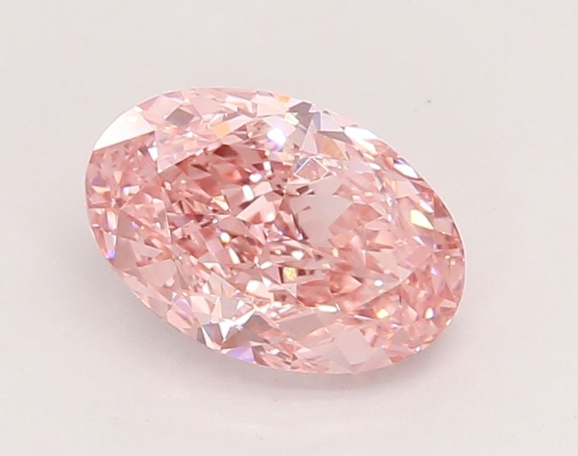 Loose Diamond - OVAL 1.61ct Fancy Vivid Pink VS1: Loose Diamond - OVAL 1.61ct Fancy Vivid Pink VS1 Source: This is a real non-mined Diamond that has been grown in a lab Shape: OVAL Carats: 1.61 Color: Fancy Vivid Pink Certification: IGI Video: