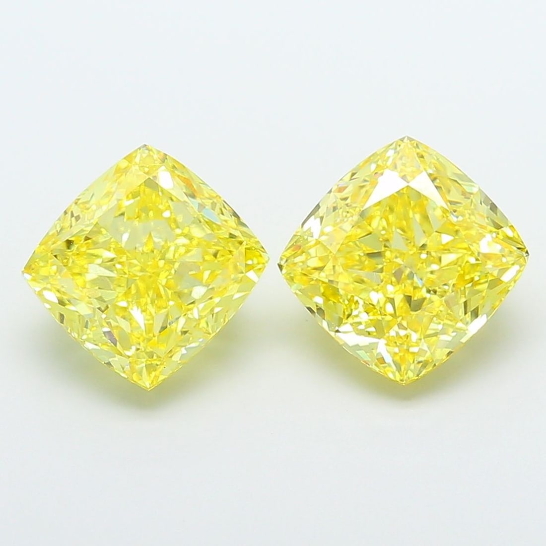 Loose Diamond - CUSHION MODIFIED 6.04ct Fancy Vivid Yellow VS1: Loose Diamond - CUSHION MODIFIED 6.04ct Fancy Vivid Yellow VS1 Source: This is a real non-mined Diamond that has been grown in a lab Shape: CUSHION MODIFIED Carats: 6.04 Color: Fancy Vivid Yellow Cert