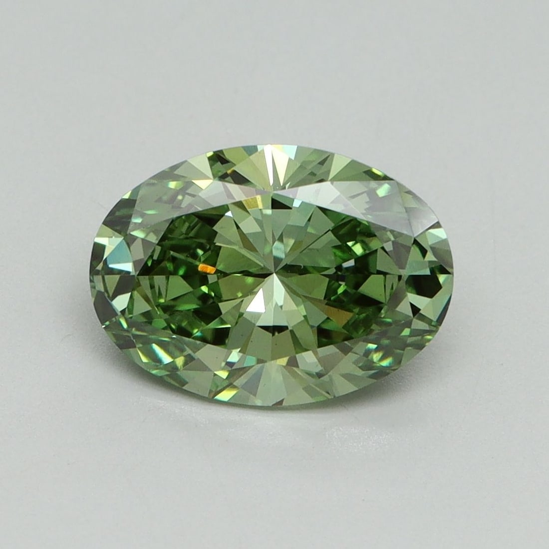 Loose Diamond - OVAL 2.01ct Fancy Vivid Green VS1: Loose Diamond - OVAL 2.01ct Fancy Vivid Green VS1 Source: This is a real non-mined Diamond that has been grown in a lab Shape: OVAL Carats: 2.01 Color: Fancy Vivid Green Certification: IGI Video: