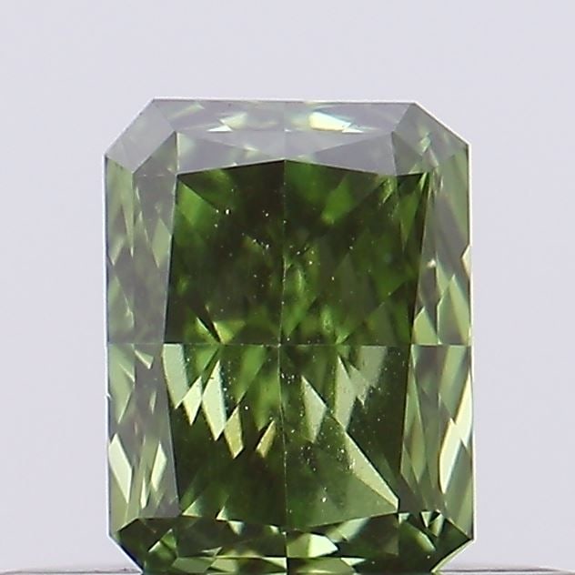 Loose Diamond - RADIANT 0.2ct Fancy Vivid Yellow VVS1: Loose Diamond - RADIANT 0.2ct Fancy Vivid Yellow VVS1 Source: This is a real non-mined Diamond that has been grown in a lab Shape: RADIANT Carats: 0.2 Color: Fancy Vivid Yellow Certification: IGI Vide