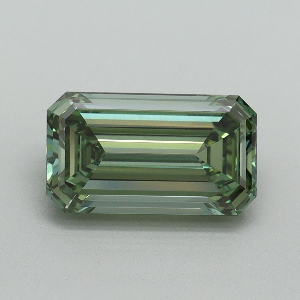 Loose Diamond - EMERALD 1.87ct Fancy Vivid Green VS1: Loose Diamond - EMERALD 1.87ct Fancy Vivid Green VS1 Source: This is a real non-mined Diamond that has been grown in a lab Shape: EMERALD Carats: 1.87 Color: Fancy Vivid Green Certification: IGI Video