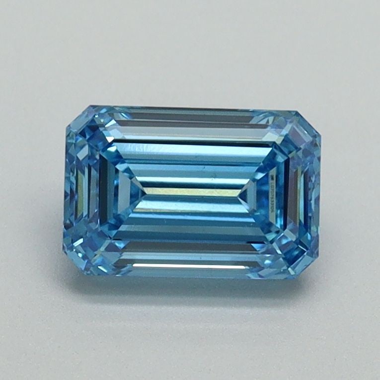 Loose Diamond - EMERALD 1.02ct Fancy Vivid Blue VS2: Loose Diamond - EMERALD 1.02ct Fancy Vivid Blue VS2 Source: This is a real non-mined Diamond that has been grown in a lab Shape: EMERALD Carats: 1.02 Color: Fancy Vivid Blue Certification: IGI Video: