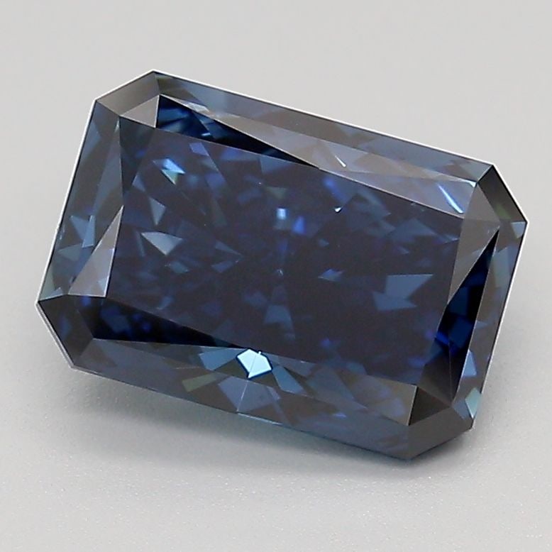 Loose Diamond - RADIANT 2.01ct VS2: Loose Diamond - RADIANT 2.01ct VS2 Source: This is a real non-mined Diamond that has been grown in a lab Shape: RADIANT Carats: 2.01 Color: Clarity: VS2 Certification: IGI Video: