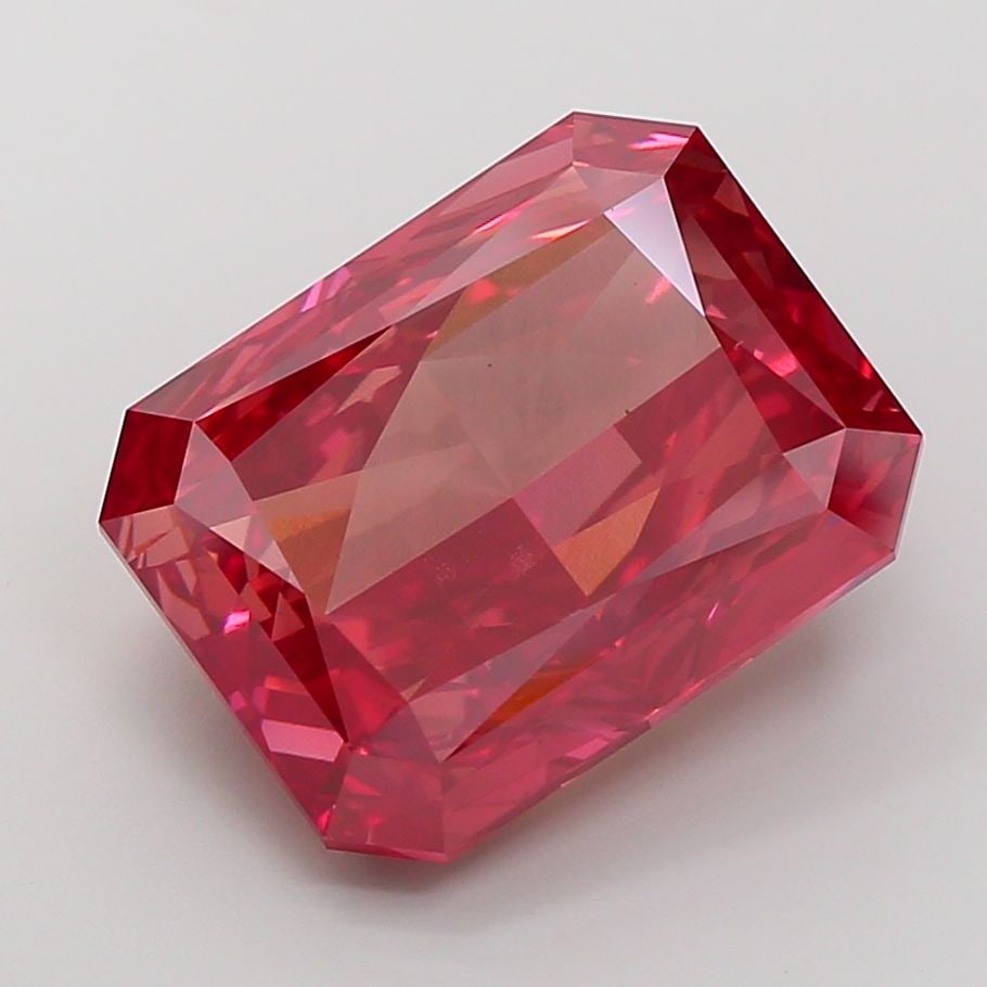 Loose Diamond - RADIANT 20.17ct Fancy Vivid Red VS1: Loose Diamond - RADIANT 20.17ct Fancy Vivid Red VS1 Source: This is a real non-mined Diamond that has been grown in a lab Shape: RADIANT Carats: 20.17 Color: Fancy Vivid Red Certification: NONE Video:
