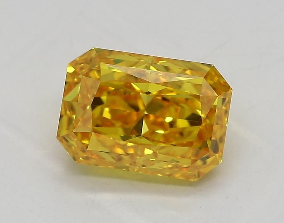 Loose Diamond - RADIANT 1.38ct Fancy Vivid Yellow IF: Loose Diamond - RADIANT 1.38ct Fancy Vivid Yellow IF Source: This is a real non-mined Diamond that has been grown in a lab Shape: RADIANT Carats: 1.38 Color: Fancy Vivid Yellow Certification: IGI Vide