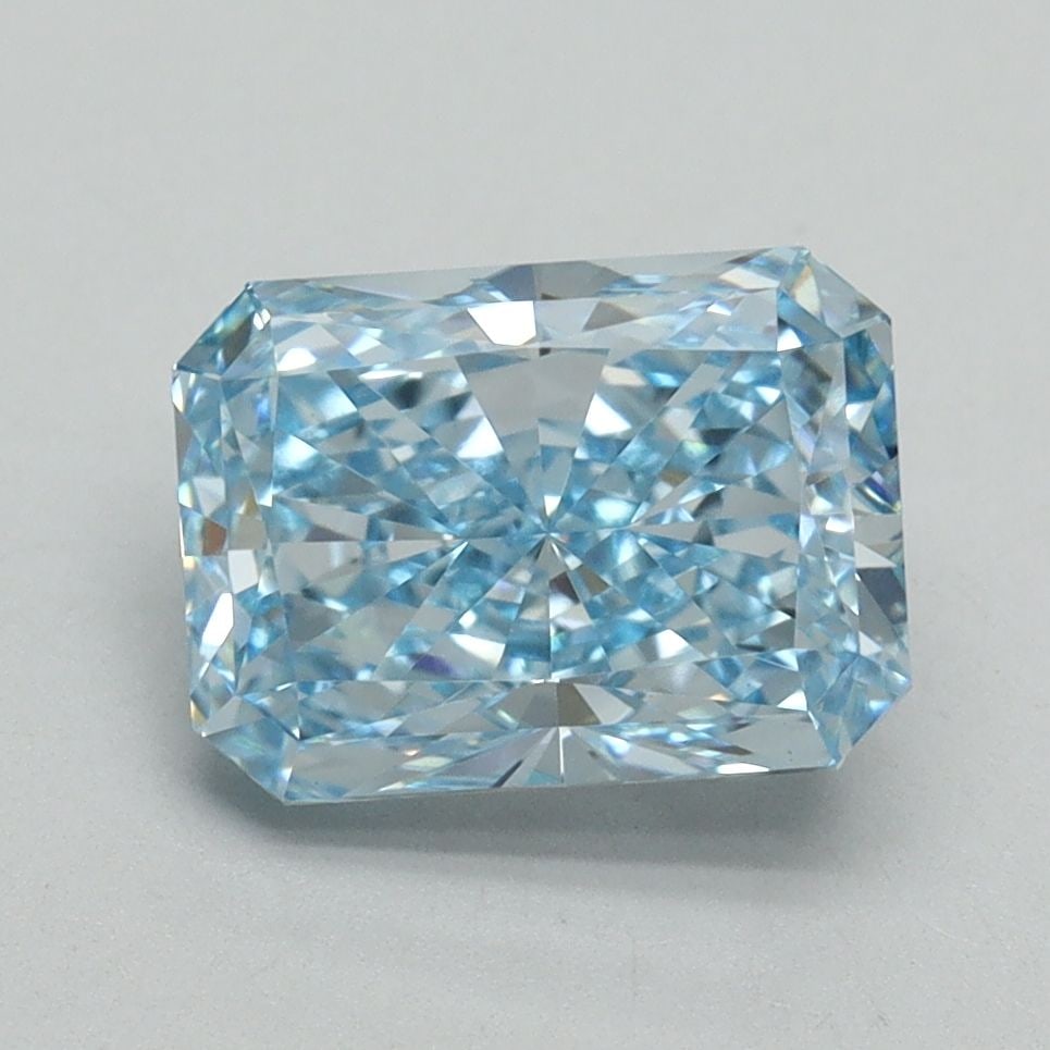 Loose Diamond - RADIANT 2.32ct Fancy Vivid Blue VVS2: Loose Diamond - RADIANT 2.32ct Fancy Vivid Blue VVS2 Source: This is a real non-mined Diamond that has been grown in a lab Shape: RADIANT Carats: 2.32 Color: Fancy Vivid Blue Certification: IGI Video: