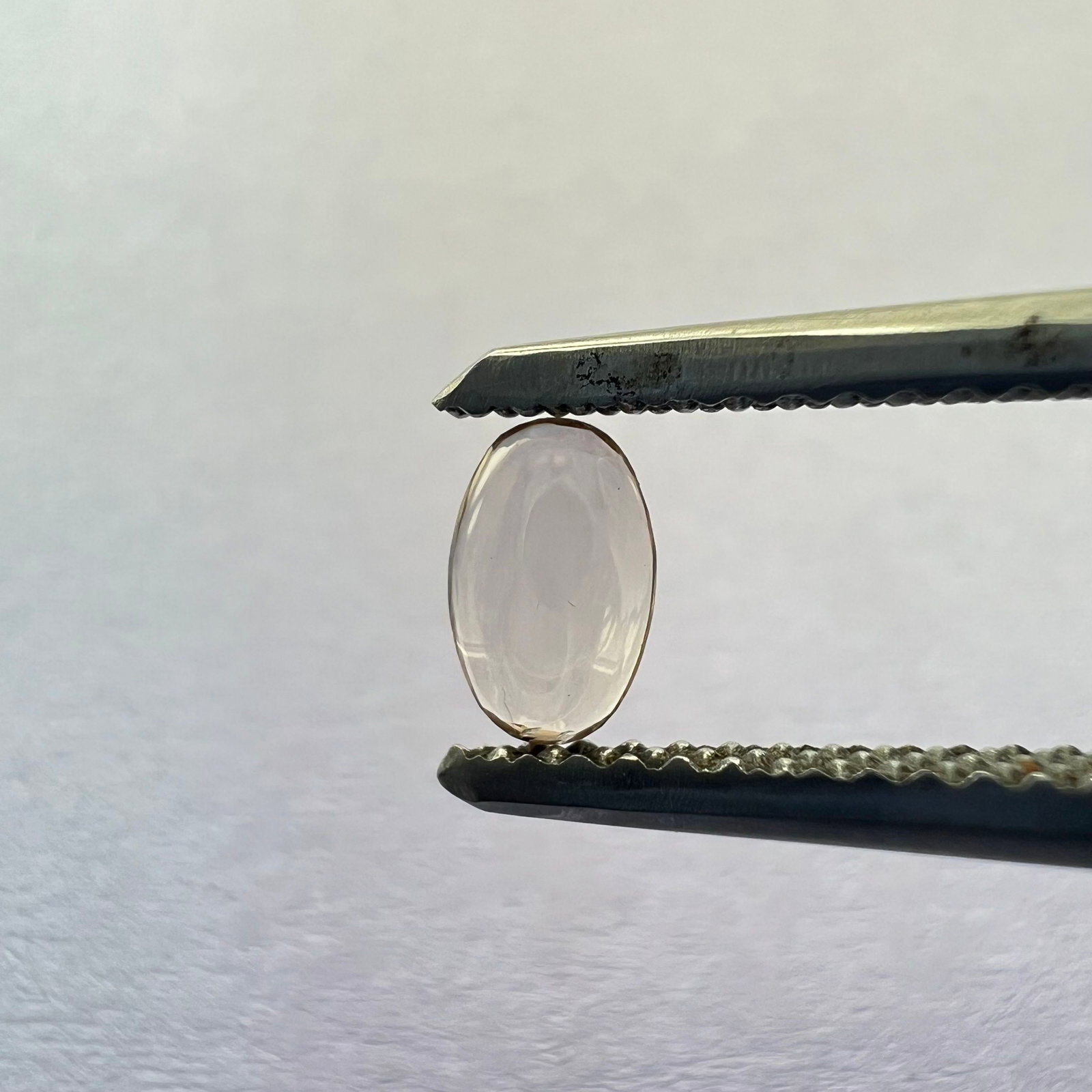 Loose Diamond - OVAL 0.23ct Brown VS1: Loose Diamond - OVAL 0.23ct Brown VS1 Source: This is a real non-mined Diamond that has been grown in a lab Shape: OVAL Carats: 0.23 Color: Brown Certification: NONE The Diamond Depot Guarantee: All i