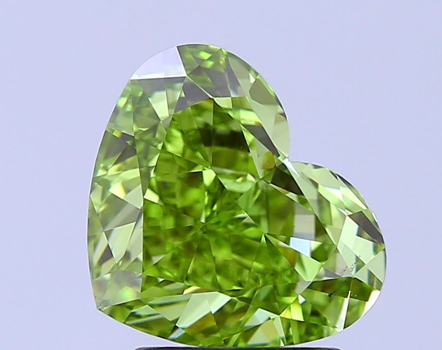 Loose Diamond - HEART 2.83ct Fancy Vivid Green VS2: Loose Diamond - HEART 2.83ct Fancy Vivid Green VS2 Source: This is a real non-mined Diamond that has been grown in a lab Shape: HEART Carats: 2.83 Color: Fancy Vivid Green Certification: IGI Video: