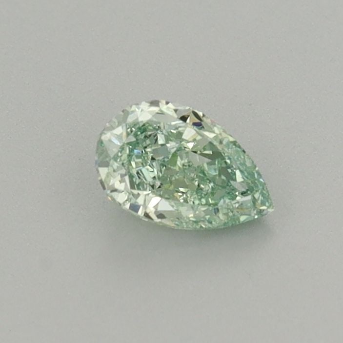 Loose Diamond - PEAR 0.32ct Fancy Vivid Green VS1: Loose Diamond - PEAR 0.32ct Fancy Vivid Green VS1 Source: This is a real non-mined Diamond that has been grown in a lab Shape: PEAR Carats: 0.32 Color: Fancy Vivid Green Certification: IGI Video: