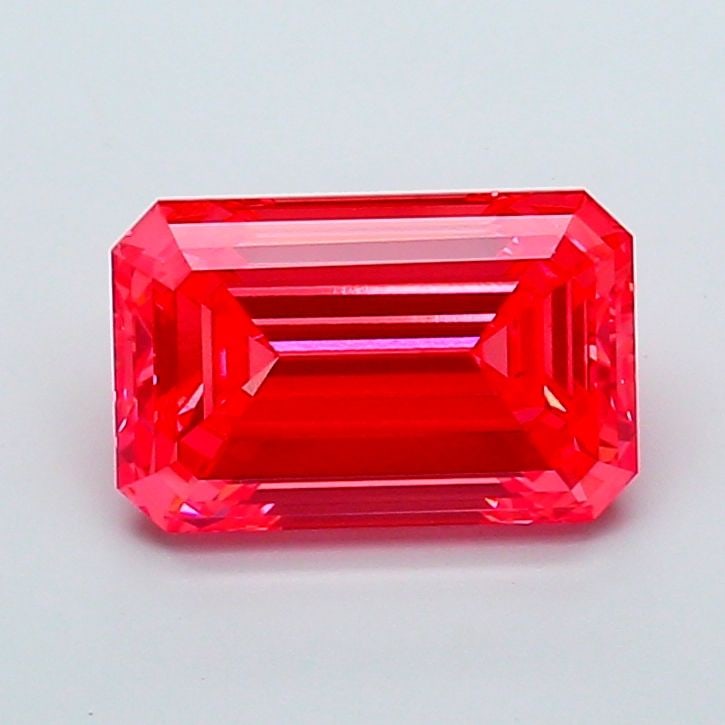 Loose Diamond - EMERALD 4.44ct Fancy Vivid Pink VS1: Loose Diamond - EMERALD 4.44ct Fancy Vivid Pink VS1 Source: This is a real non-mined Diamond that has been grown in a lab Shape: EMERALD Carats: 4.44 Color: Fancy Vivid Pink Certification: IGI Video:
