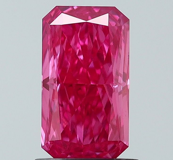 Loose Diamond - RADIANT 1.35ct Fancy Vivid Pink VS1: Loose Diamond - RADIANT 1.35ct Fancy Vivid Pink VS1 Source: This is a real non-mined Diamond that has been grown in a lab Shape: RADIANT Carats: 1.35 Color: Fancy Vivid Pink Certification: NONE Video: