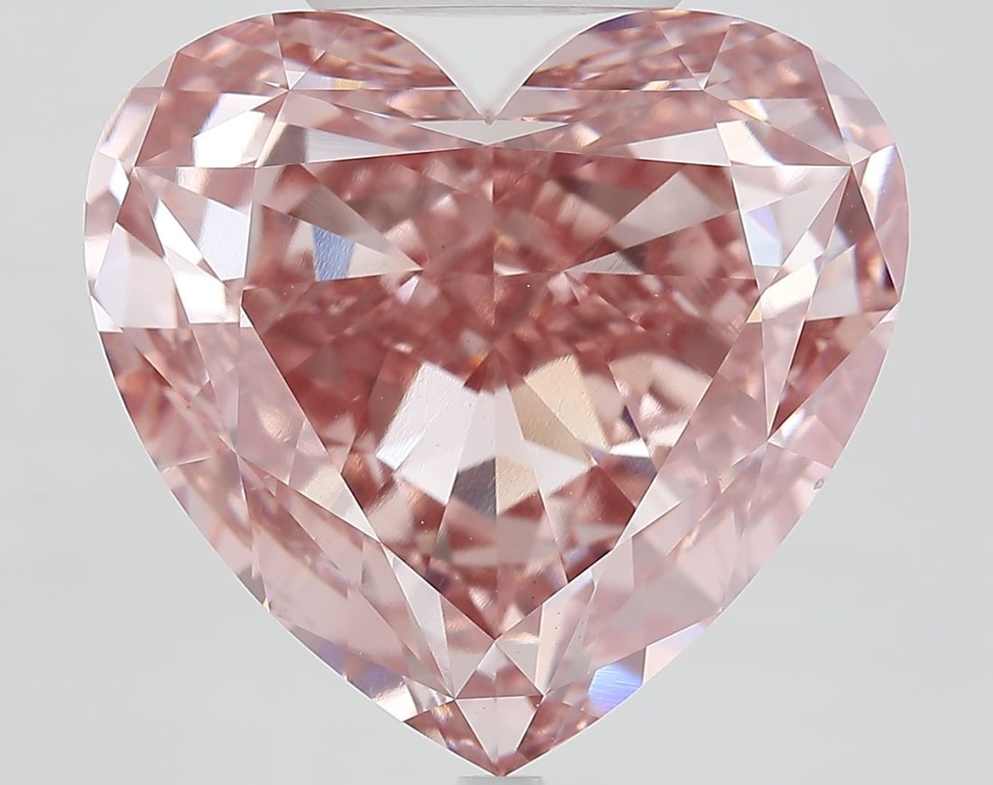 Loose Diamond - HEART 20.0ct Fancy Vivid Pink VS1: Loose Diamond - HEART 20.0ct Fancy Vivid Pink VS1 Source: This is a real non-mined Diamond that has been grown in a lab Shape: HEART Carats: 20.0 Color: Fancy Vivid Pink Certification: IGI Video: