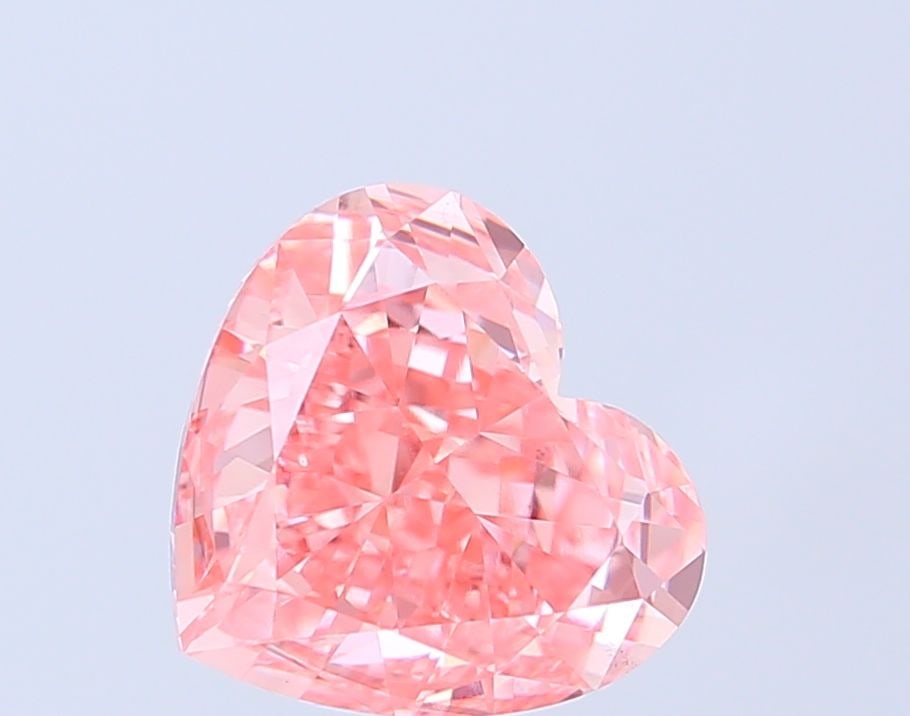 Loose Diamond - HEART 4.06ct Fancy Vivid Pink VS2: Loose Diamond - HEART 4.06ct Fancy Vivid Pink VS2 Source: This is a real non-mined Diamond that has been grown in a lab Shape: HEART Carats: 4.06 Color: Fancy Vivid Pink Certification: IGI Video: