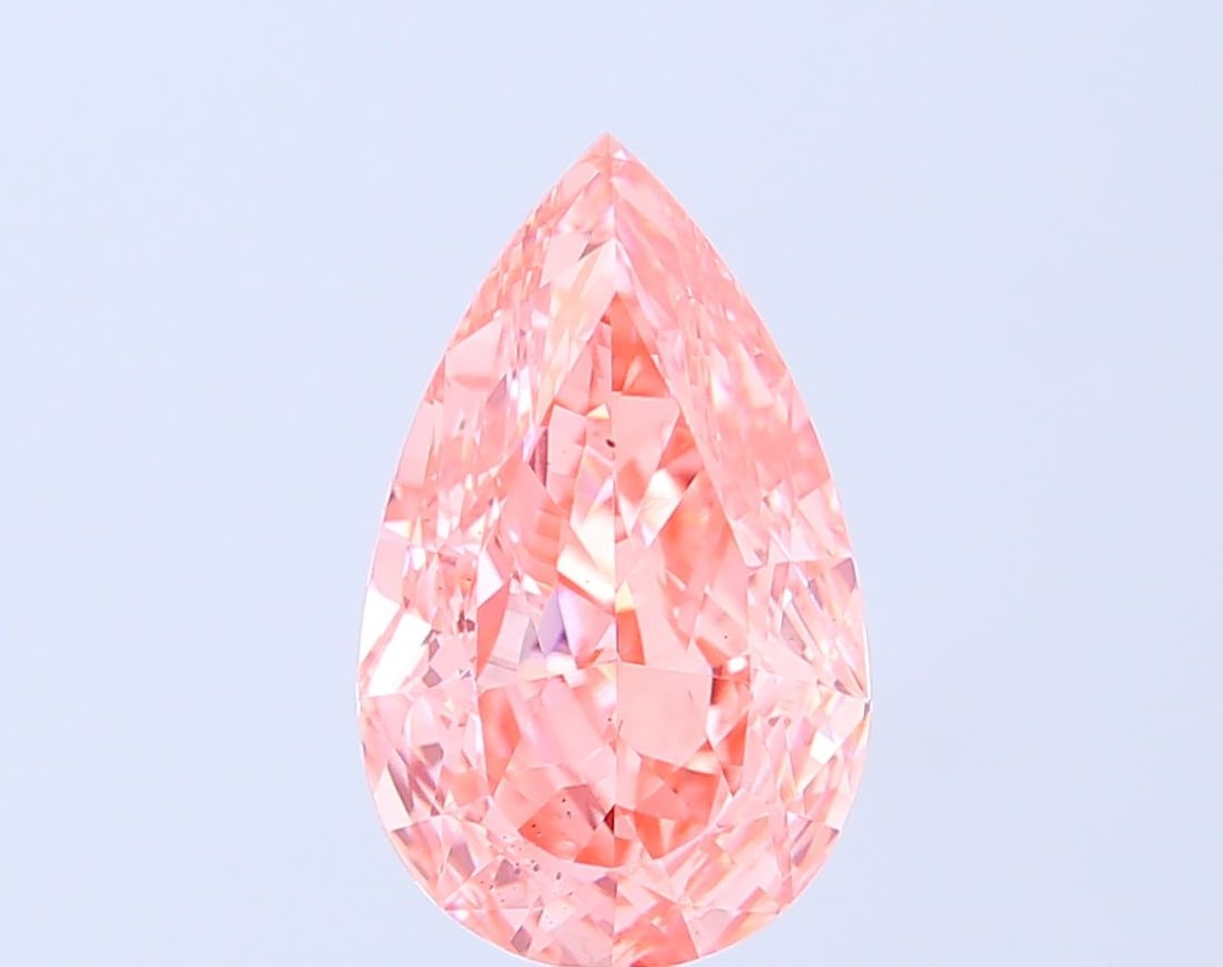 Loose Diamond - PEAR 4.01ct Fancy Vivid Pink VS2: Loose Diamond - PEAR 4.01ct Fancy Vivid Pink VS2 Source: This is a real non-mined Diamond that has been grown in a lab Shape: PEAR Carats: 4.01 Color: Fancy Vivid Pink Certification: IGI Video: