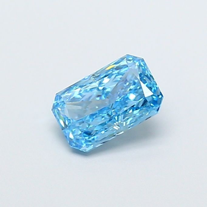 Loose Diamond - RADIANT 1.01ct Fancy Vivid Blue VVS2: Loose Diamond - RADIANT 1.01ct Fancy Vivid Blue VVS2 Source: This is a real non-mined Diamond that has been grown in a lab Shape: RADIANT Carats: 1.01 Color: Fancy Vivid Blue Certification: IGI Video: