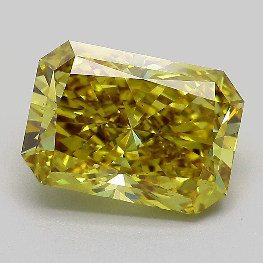 Loose Diamond - RADIANT 3.04ct Fancy Vivid Yellow VS2: Loose Diamond - RADIANT 3.04ct Fancy Vivid Yellow VS2 Source: This is a real non-mined Diamond that has been grown in a lab Shape: RADIANT Carats: 3.04 Color: Fancy Vivid Yellow Certification: IGI Vid