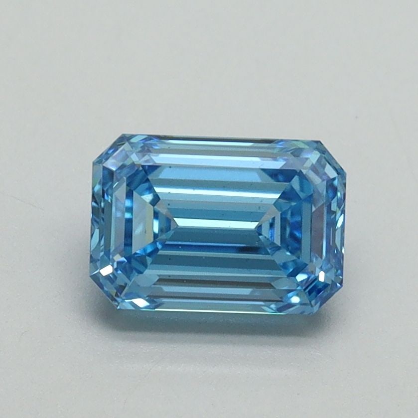 Loose Diamond - EMERALD 1.07ct Fancy Vivid Blue VS1: Loose Diamond - EMERALD 1.07ct Fancy Vivid Blue VS1 Source: This is a real non-mined Diamond that has been grown in a lab Shape: EMERALD Carats: 1.07 Color: Fancy Vivid Blue Certification: IGI Video: