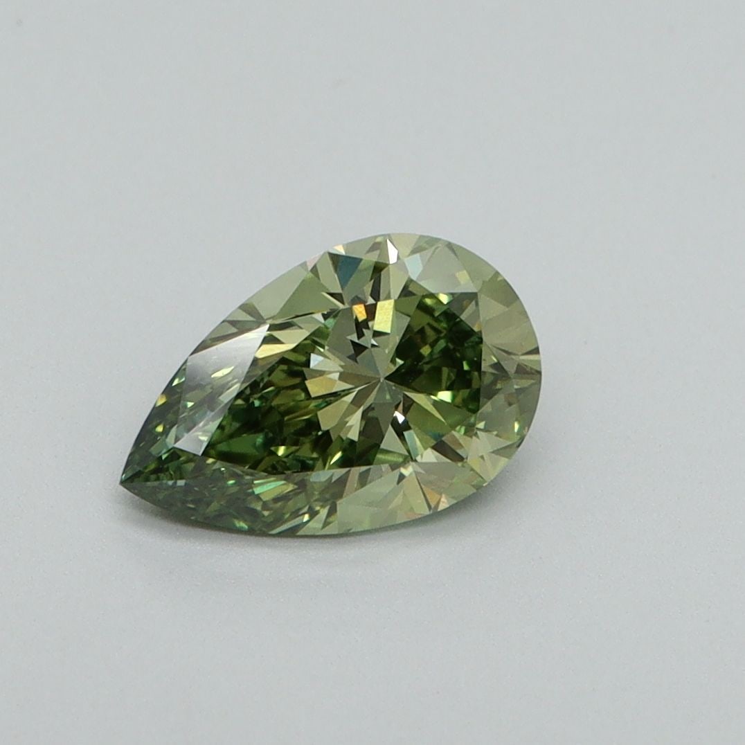Loose Diamond - PEAR 1.01ct Fancy Vivid Green VS1: Loose Diamond - PEAR 1.01ct Fancy Vivid Green VS1 Source: This is a real non-mined Diamond that has been grown in a lab Shape: PEAR Carats: 1.01 Color: Fancy Vivid Green Certification: IGI Video: