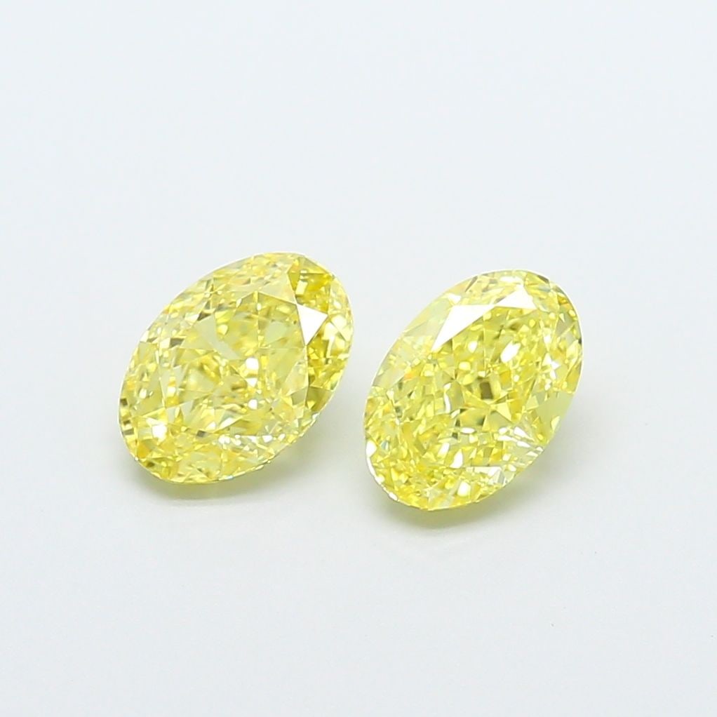 Loose Diamond - OVAL 1.01ct Fancy Vivid Yellow VVS2: Loose Diamond - OVAL 1.01ct Fancy Vivid Yellow VVS2 Source: This is a real non-mined Diamond that has been grown in a lab Shape: OVAL Carats: 1.01 Color: Fancy Vivid Yellow Certification: IGI Video: