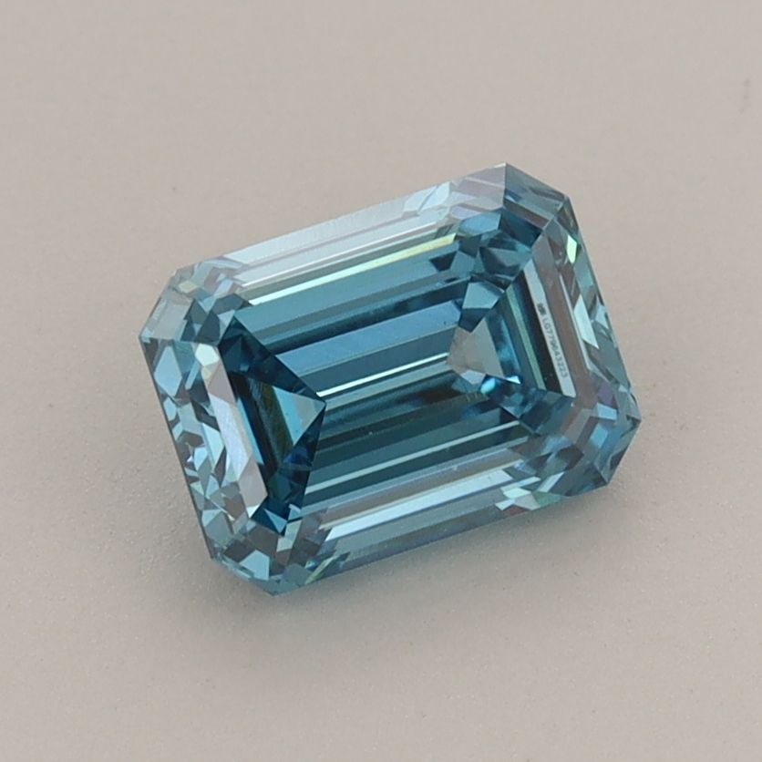 Loose Diamond - EMERALD 1.14ct Fancy Vivid Blue VS1: Loose Diamond - EMERALD 1.14ct Fancy Vivid Blue VS1 Source: This is a real non-mined Diamond that has been grown in a lab Shape: EMERALD Carats: 1.14 Color: Fancy Vivid Blue Certification: IGI The Dia
