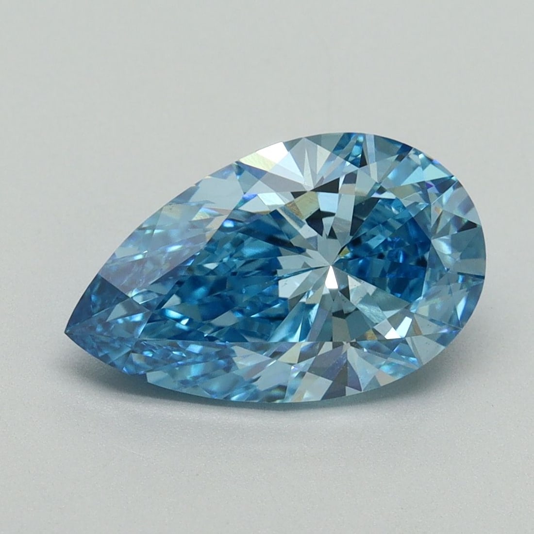 Loose Diamond - PEAR 2.49ct Fancy Vivid Blue VS1: Loose Diamond - PEAR 2.49ct Fancy Vivid Blue VS1 Source: This is a real non-mined Diamond that has been grown in a lab Shape: PEAR Carats: 2.49 Color: Fancy Vivid Blue Certification: IGI Video: