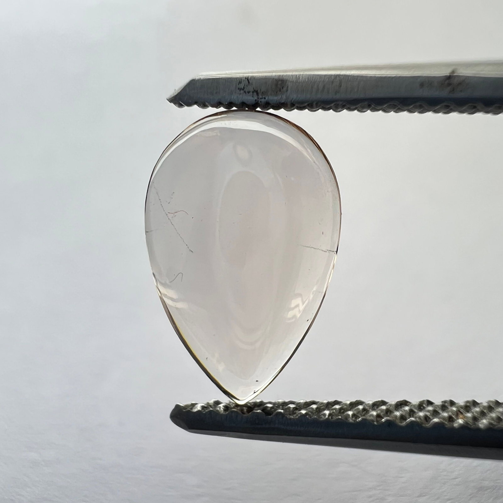 Loose Diamond - PEAR 1.31ct Pink VS2: Loose Diamond - PEAR 1.31ct Pink VS2 Source: This is a real non-mined Diamond that has been grown in a lab Shape: PEAR Carats: 1.31 Color: Pink Certification: NONE The Diamond Depot Guarantee: All ite