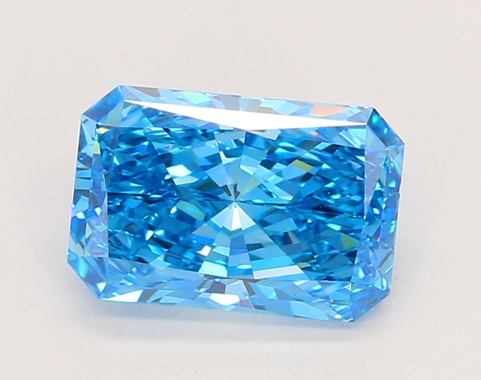 Loose Diamond - RADIANT 2.51ct Fancy Vivid Blue VS1: Loose Diamond - RADIANT 2.51ct Fancy Vivid Blue VS1 Source: This is a real non-mined Diamond that has been grown in a lab Shape: RADIANT Carats: 2.51 Color: Fancy Vivid Blue Certification: IGI Video: