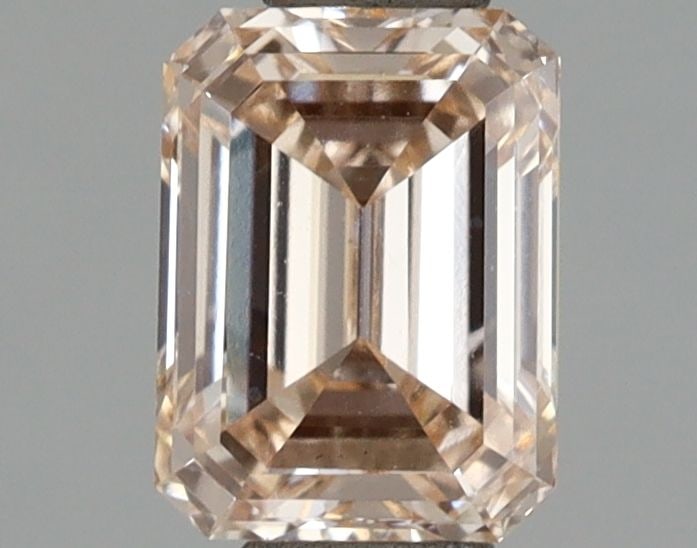 Loose Diamond - EMERALD 1.06ct Fancy Light Pink VS1: Loose Diamond - EMERALD 1.06ct Fancy Light Pink VS1 Source: This is a real non-mined Diamond that has been grown in a lab Shape: EMERALD Carats: 1.06 Color: Fancy Light Pink Certification: IGI Video:
