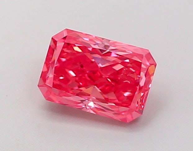 Loose Diamond - RADIANT 1.01ct Fancy Vivid Pink VS2: Loose Diamond - RADIANT 1.01ct Fancy Vivid Pink VS2 Source: This is a real non-mined Diamond that has been grown in a lab Shape: RADIANT Carats: 1.01 Color: Fancy Vivid Pink Certification: IGI Video: