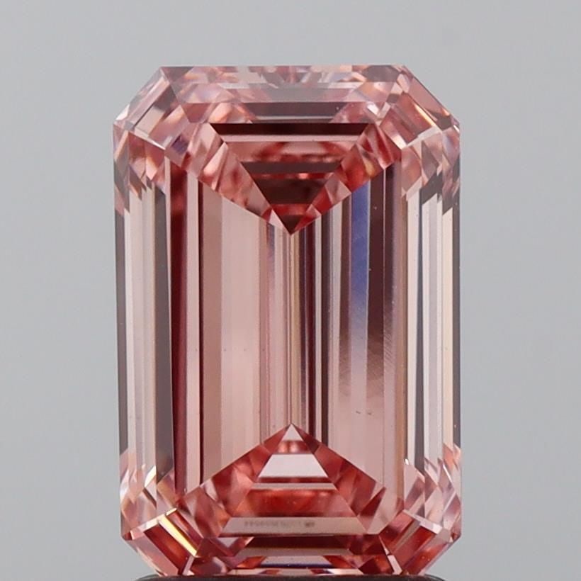 Loose Diamond - EMERALD 1.93ct Fancy Vivid Pink VS1: Loose Diamond - EMERALD 1.93ct Fancy Vivid Pink VS1 Source: This is a real non-mined Diamond that has been grown in a lab Shape: EMERALD Carats: 1.93 Color: Fancy Vivid Pink Certification: IGI Video: