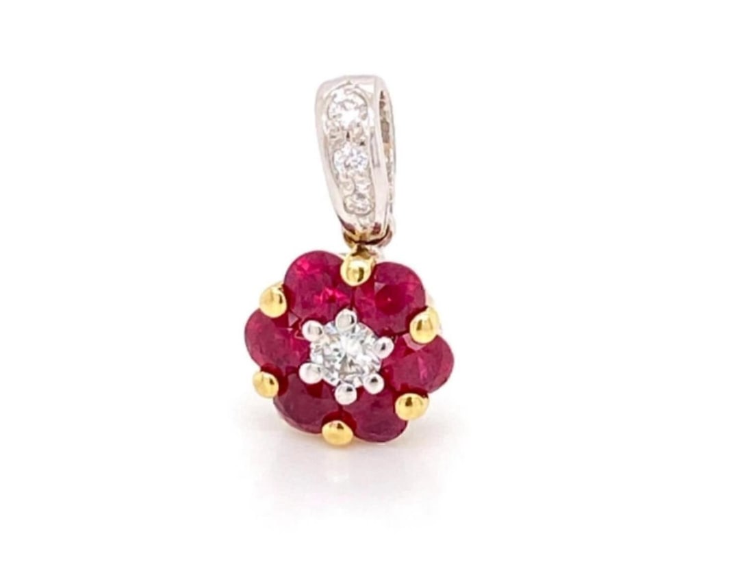 Gregg Ruth Floral Charm Pendant 18k Two Tone Gold Ruby Diamond: Gregg Ruth Floral Charm Pendant 18k Two Tone Gold Ruby Diamond Original Gregg Ruth floral charm pendant crafted in 18k two-tone gold with a white gold base. The design features natural ruby and natura