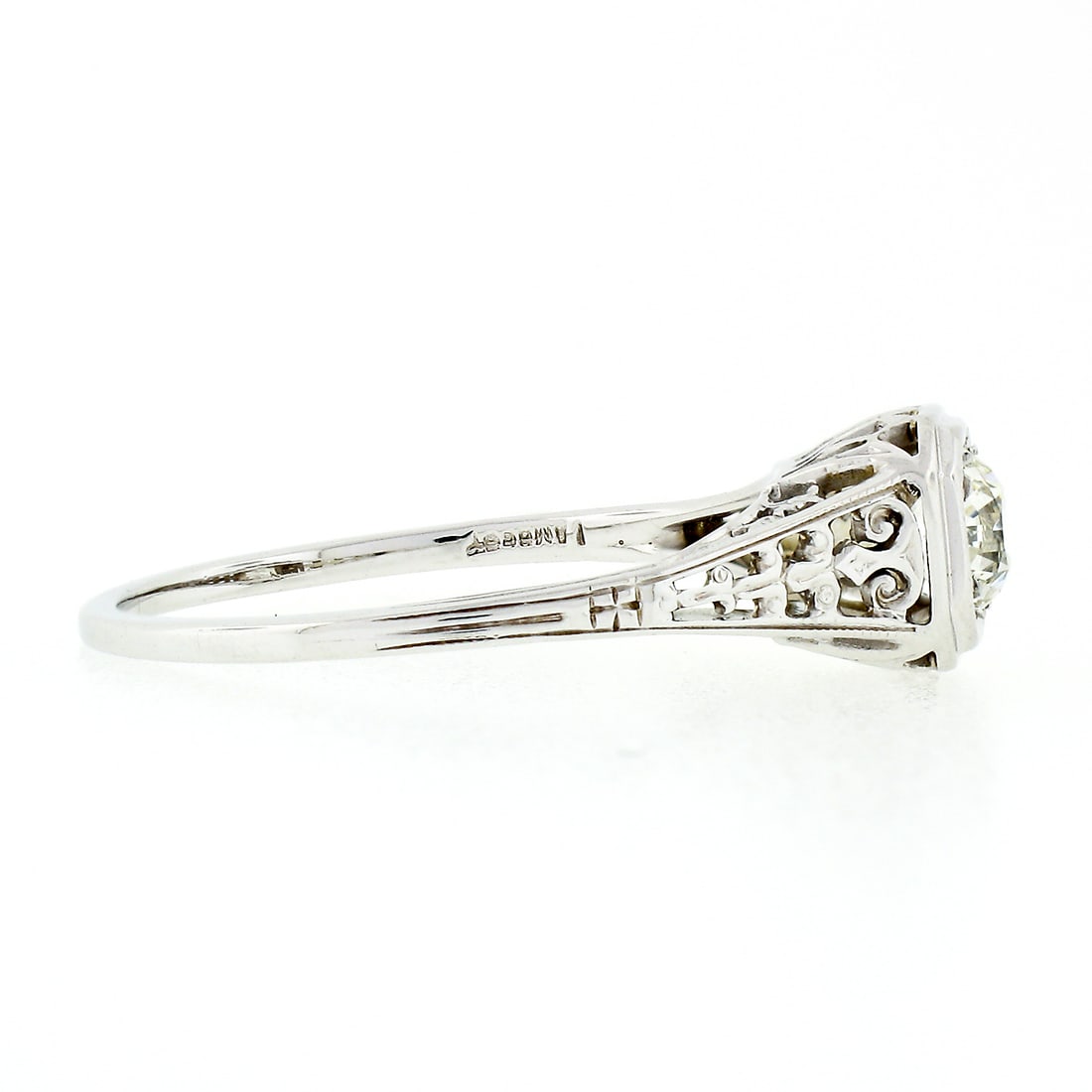 Art Deco 18k White Gold Filigree Ring with 0.45ct Old European Diamond: Art Deco 18k White Gold Filigree Ring with 0.45ct Old European Diamond Antique late Art Deco solitaire engagement or promise ring crafted in solid 18k white gold. The ring features one old European cu