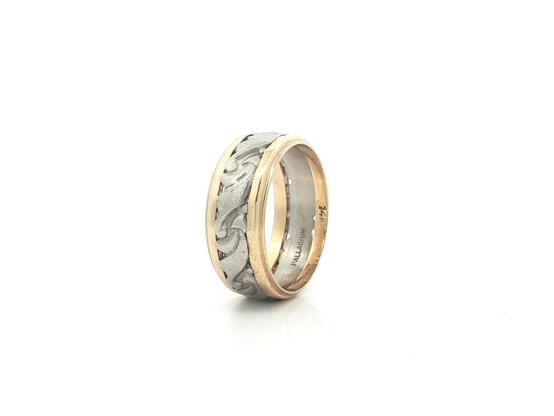 Unbranded Vintage Yellow Gold Palladium Floral Openwork Eternity Band Ring 6: Unbranded Vintage Yellow Gold Palladium Floral Openwork Eternity Band Ring 6 Vintage wide eternity band ring with an openwork floral center design. Crafted in solid yellow gold with a .700+ palladium 