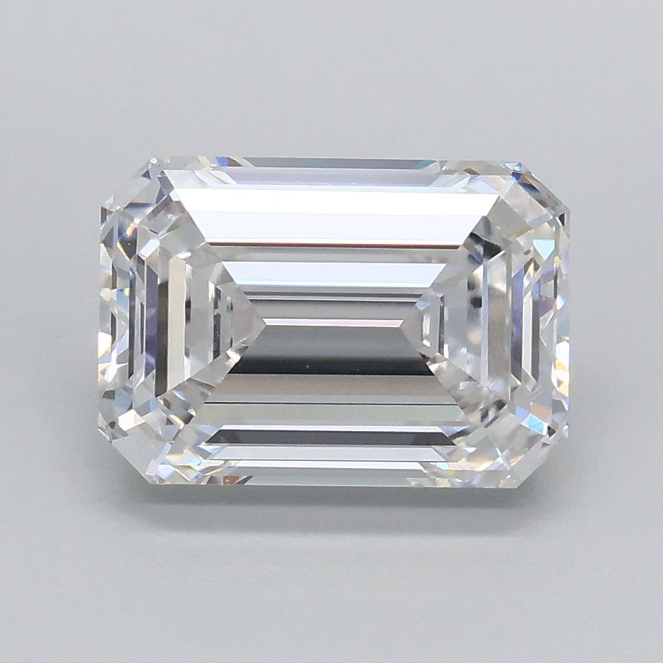 Loose Diamond - EMERALD 2.06ct E VVS2: Loose Diamond - EMERALD 2.06ct E VVS2 Source: This is a real non-mined Diamond that has been grown in a lab Shape: EMERALD Carats: 2.06 Color: E Clarity: VVS2 Certification: IGI Video:
