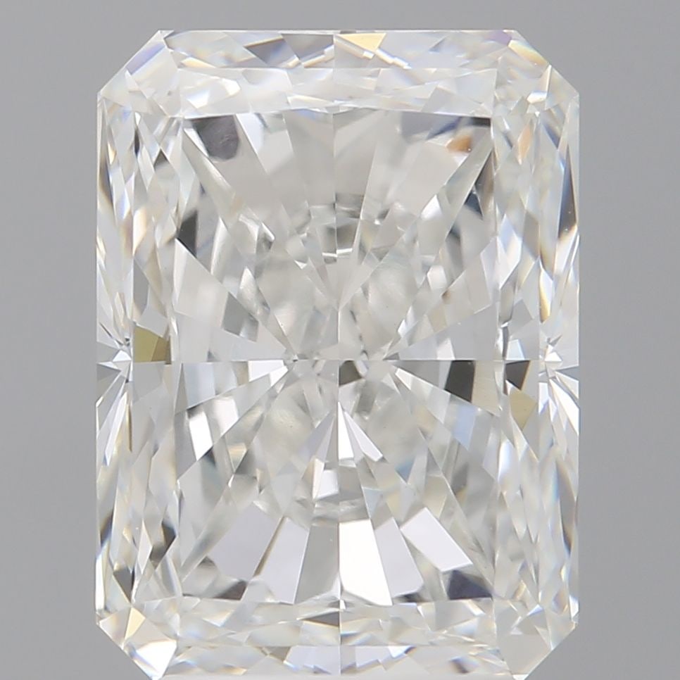 Loose Diamond - RADIANT 4.09ct E VVS2: Loose Diamond - RADIANT 4.09ct E VVS2 Source: This is a real non-mined Diamond that has been grown in a lab Shape: RADIANT Carats: 4.09 Color: E Clarity: VVS2 Certification: IGI Video: