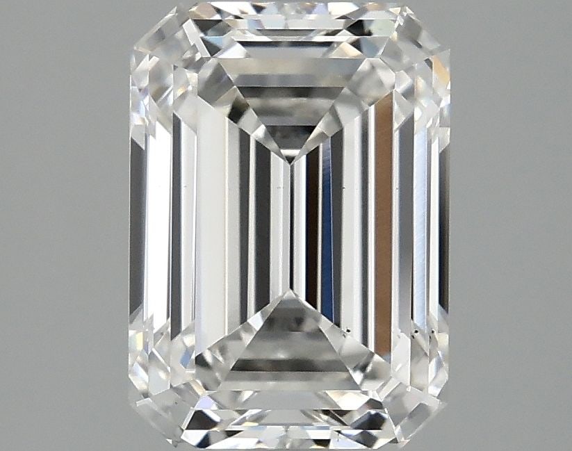 Loose Diamond - EMERALD 2.48ct F VS1: Loose Diamond - EMERALD 2.48ct F VS1 Source: This is a real non-mined Diamond that has been grown in a lab Shape: EMERALD Carats: 2.48 Color: F Clarity: VS1 Certification: IGI Video: