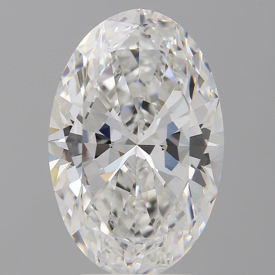 Loose Diamond - OVAL 4.1ct E VVS2: Loose Diamond - OVAL 4.1ct E VVS2 Source: This is a real non-mined Diamond that has been grown in a lab Shape: OVAL Carats: 4.1 Color: E Clarity: VVS2 Certification: IGI Video: