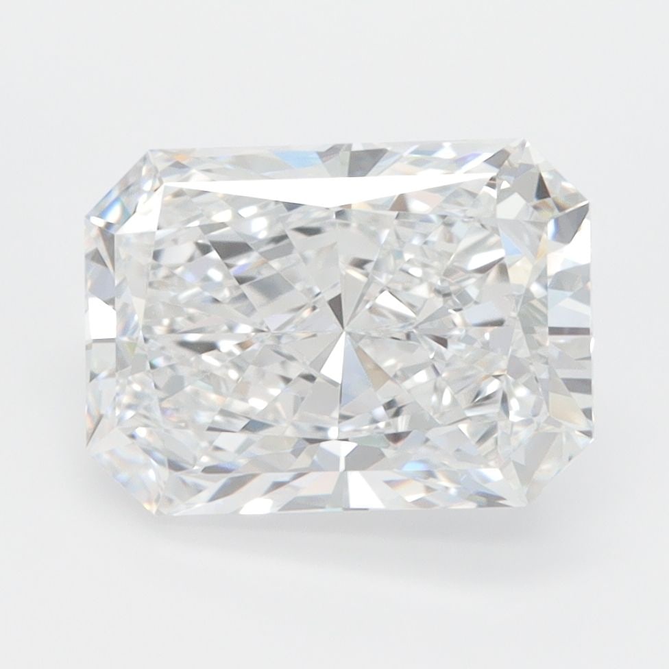 Loose Diamond - RADIANT 3.04ct D VS1: Loose Diamond - RADIANT 3.04ct D VS1 Source: This is a real non-mined Diamond that has been grown in a lab Shape: RADIANT Carats: 3.04 Color: D Clarity: VS1 Certification: GIA Video: