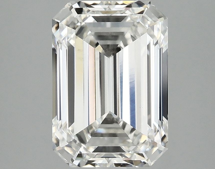 Loose Diamond - EMERALD 3.08ct G VS1: Loose Diamond - EMERALD 3.08ct G VS1 Source: This is a real non-mined Diamond that has been grown in a lab Shape: EMERALD Carats: 3.08 Color: G Clarity: VS1 Certification: IGI Video:
