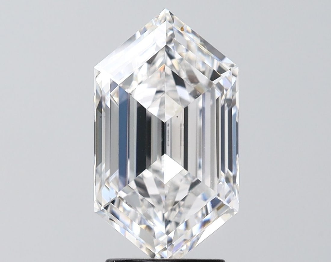 Loose Diamond - HEXAGONAL 3.01ct D VVS1: Loose Diamond - HEXAGONAL 3.01ct D VVS1 Source: This is a real non-mined Diamond that has been grown in a lab Shape: HEXAGONAL Carats: 3.01 Color: D Clarity: VVS1 Certification: IGI Video: