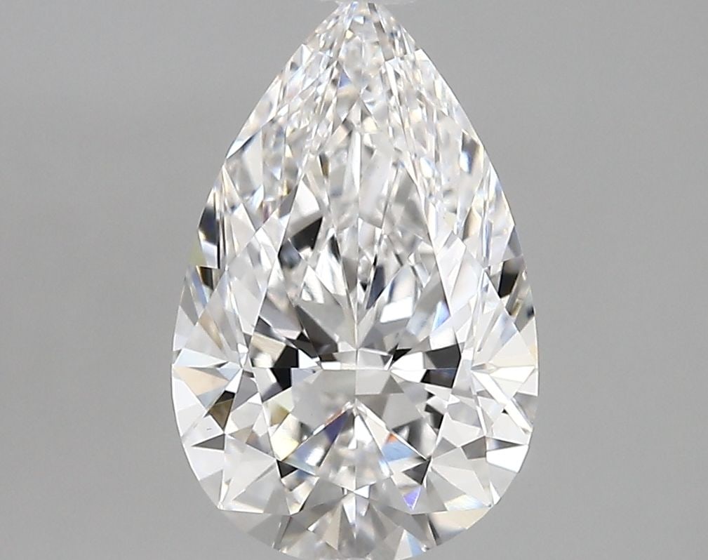 Loose Diamond - PEAR 2.42ct D VS1: Loose Diamond - PEAR 2.42ct D VS1 Source: This is a real non-mined Diamond that has been grown in a lab Shape: PEAR Carats: 2.42 Color: D Clarity: VS1 Certification: GIA Video: