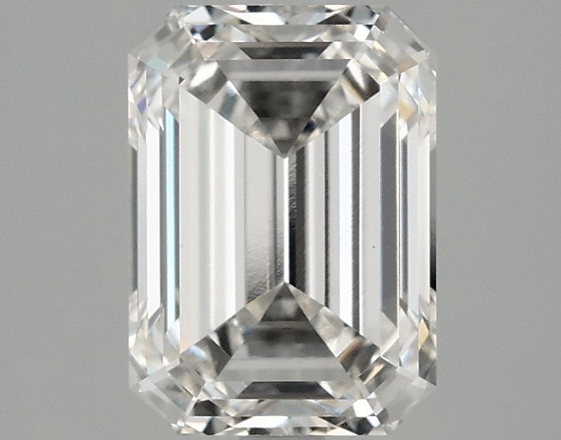Loose Diamond - EMERALD 2.59ct G VS1: Loose Diamond - EMERALD 2.59ct G VS1 Source: This is a real non-mined Diamond that has been grown in a lab Shape: EMERALD Carats: 2.59 Color: G Clarity: VS1 Certification: IGI Video: