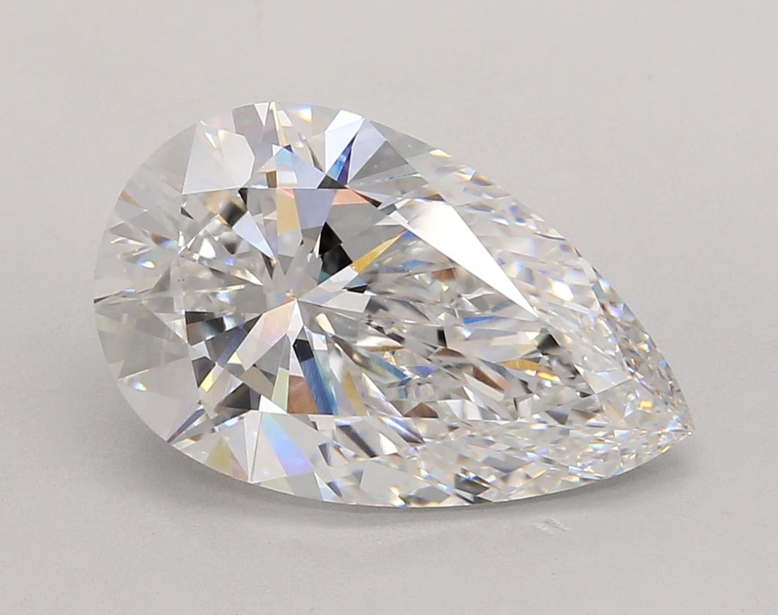 Loose Diamond - PEAR 6.08ct E VVS2: Loose Diamond - PEAR 6.08ct E VVS2 Source: This is a real non-mined Diamond that has been grown in a lab Shape: PEAR Carats: 6.08 Color: E Clarity: VVS2 Certification: IGI Video: Video Link The