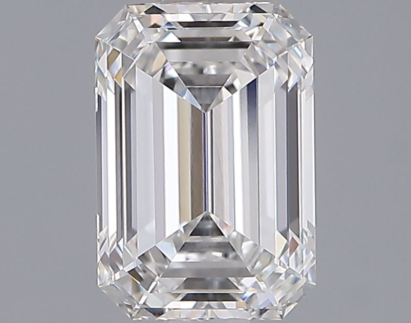 Loose Diamond - EMERALD 1.82ct E VVS1: Loose Diamond - EMERALD 1.82ct E VVS1 Source: This is a real non-mined Diamond that has been grown in a lab Shape: EMERALD Carats: 1.82 Color: E Clarity: VVS1 Certification: IGI Video: