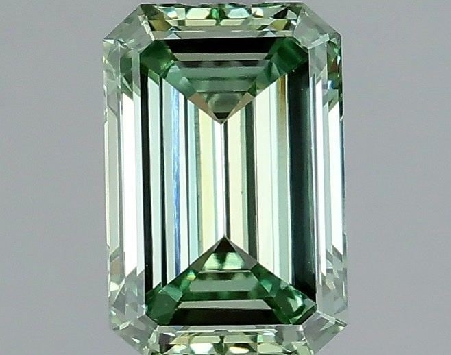 Loose Diamond - EMERALD 1.38ct Fancy Vivid Green VVS2: Loose Diamond - EMERALD 1.38ct Fancy Vivid Green VVS2 Source: This is a real non-mined Diamond that has been grown in a lab Shape: EMERALD Carats: 1.38 Color: Fancy Vivid Green Certification: IGI Vide