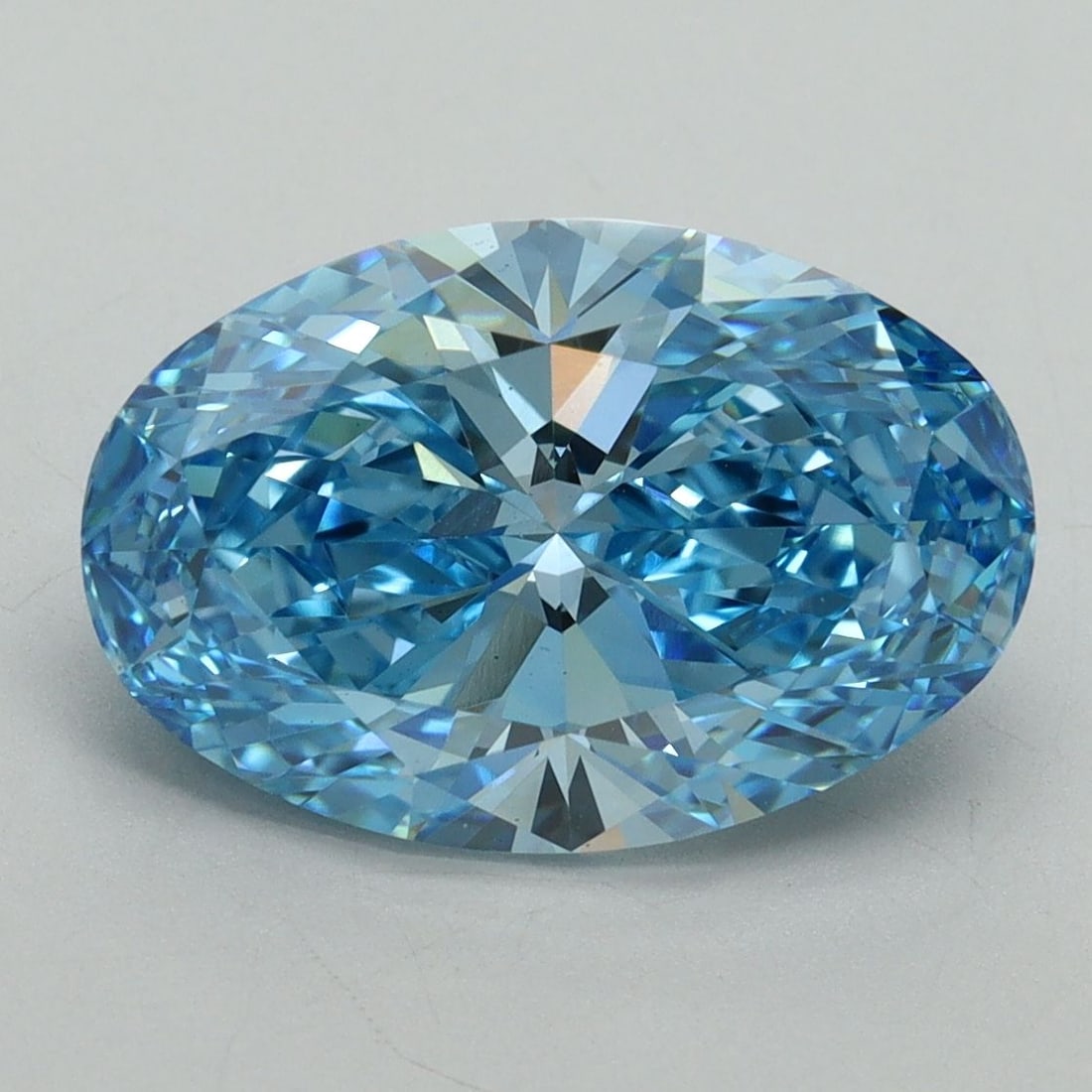 Loose Diamond - OVAL 4.17ct Fancy Vivid Blue VS2: Loose Diamond - OVAL 4.17ct Fancy Vivid Blue VS2 Source: This is a real non-mined Diamond that has been grown in a lab Shape: OVAL Carats: 4.17 Color: Fancy Vivid Blue Certification: IGI Video: