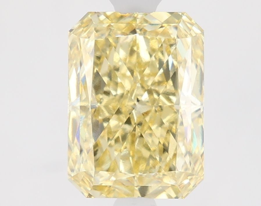 Loose Diamond - RADIANT 2.24ct Fancy Intense Yellow VVS2: Loose Diamond - RADIANT 2.24ct Fancy Intense Yellow VVS2 Source: This is a real non-mined Diamond that has been grown in a lab Shape: RADIANT Carats: 2.24 Color: Fancy Intense Yellow Certification: IG